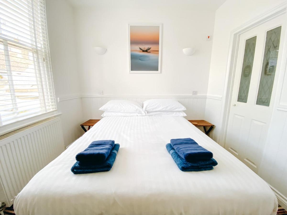 Beachside Guesthouse St. Ives Exterior photo