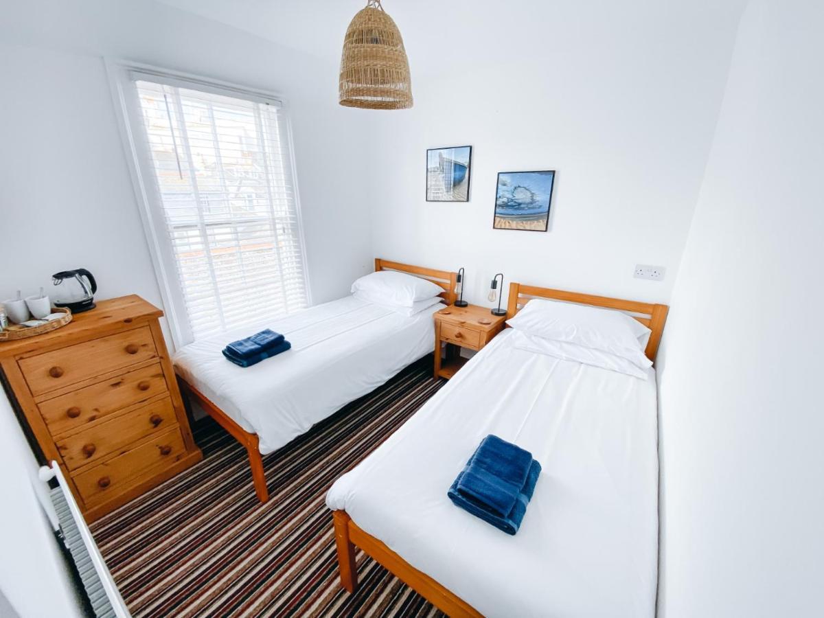 Beachside Guesthouse St. Ives Exterior photo